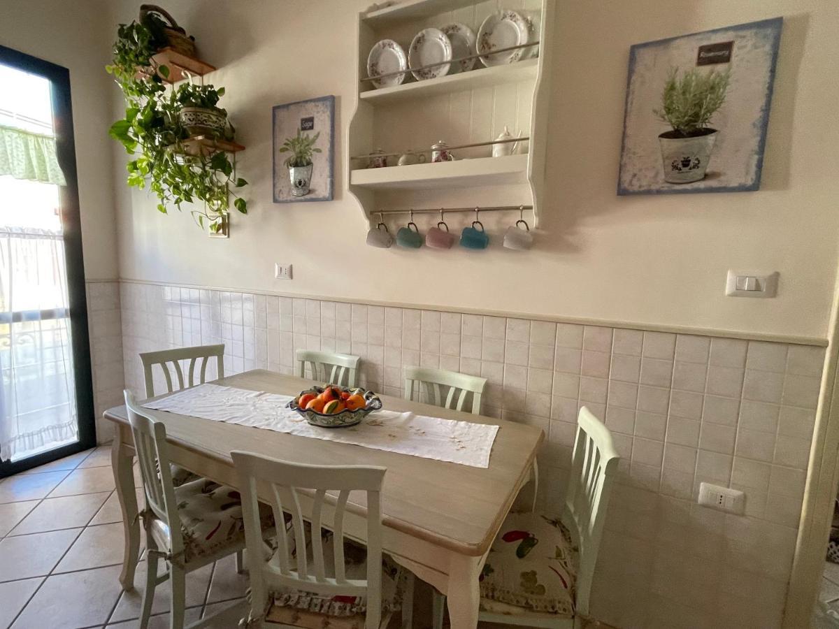 A Casa Di Stella Apartment Salerno Ngoại thất bức ảnh