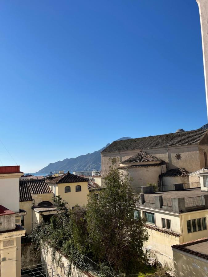 A Casa Di Stella Apartment Salerno Ngoại thất bức ảnh