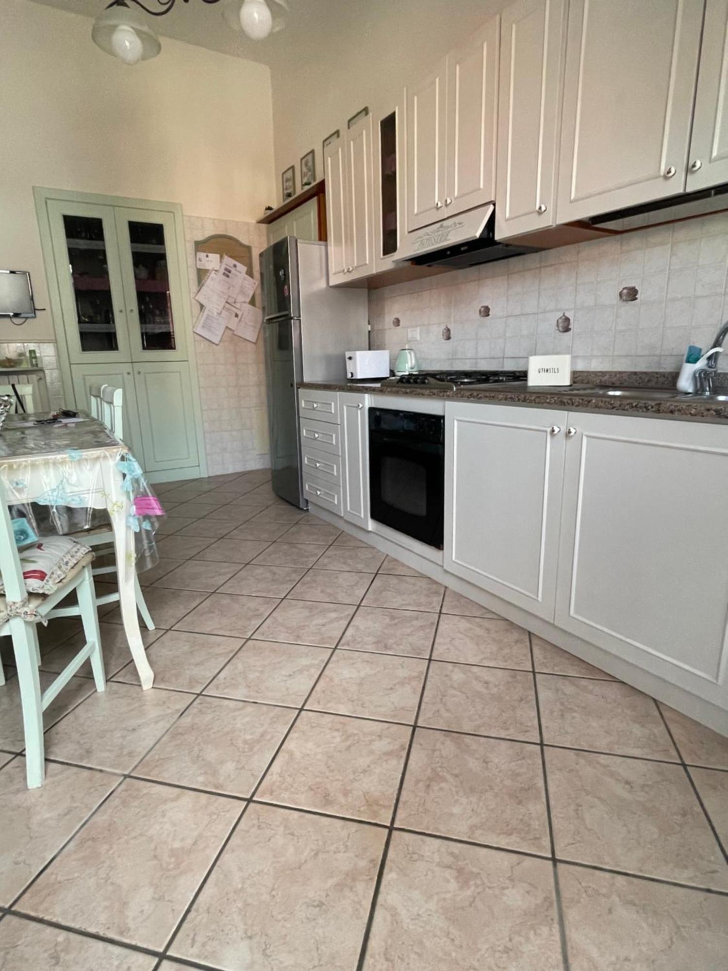 A Casa Di Stella Apartment Salerno Ngoại thất bức ảnh