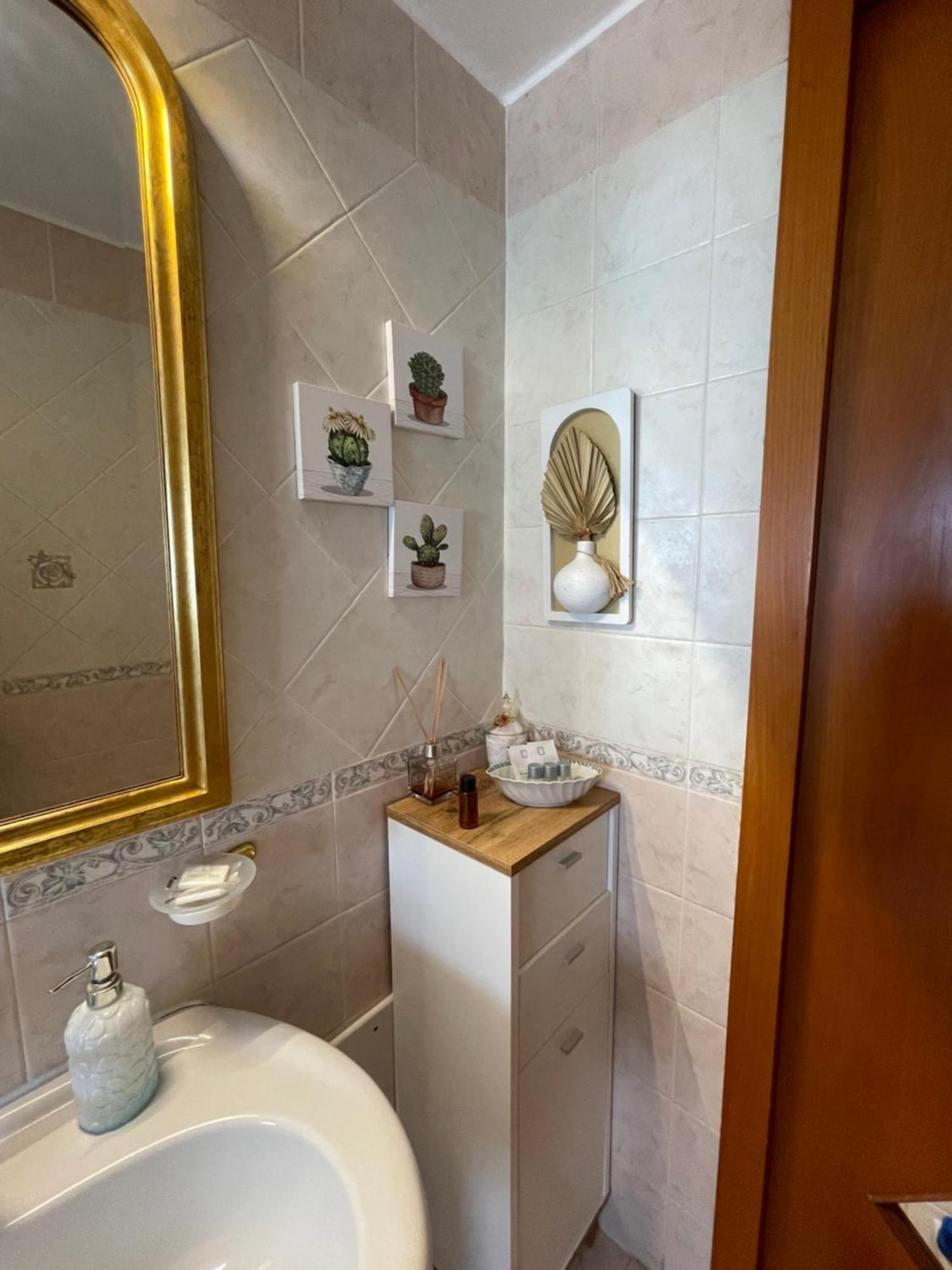 A Casa Di Stella Apartment Salerno Ngoại thất bức ảnh